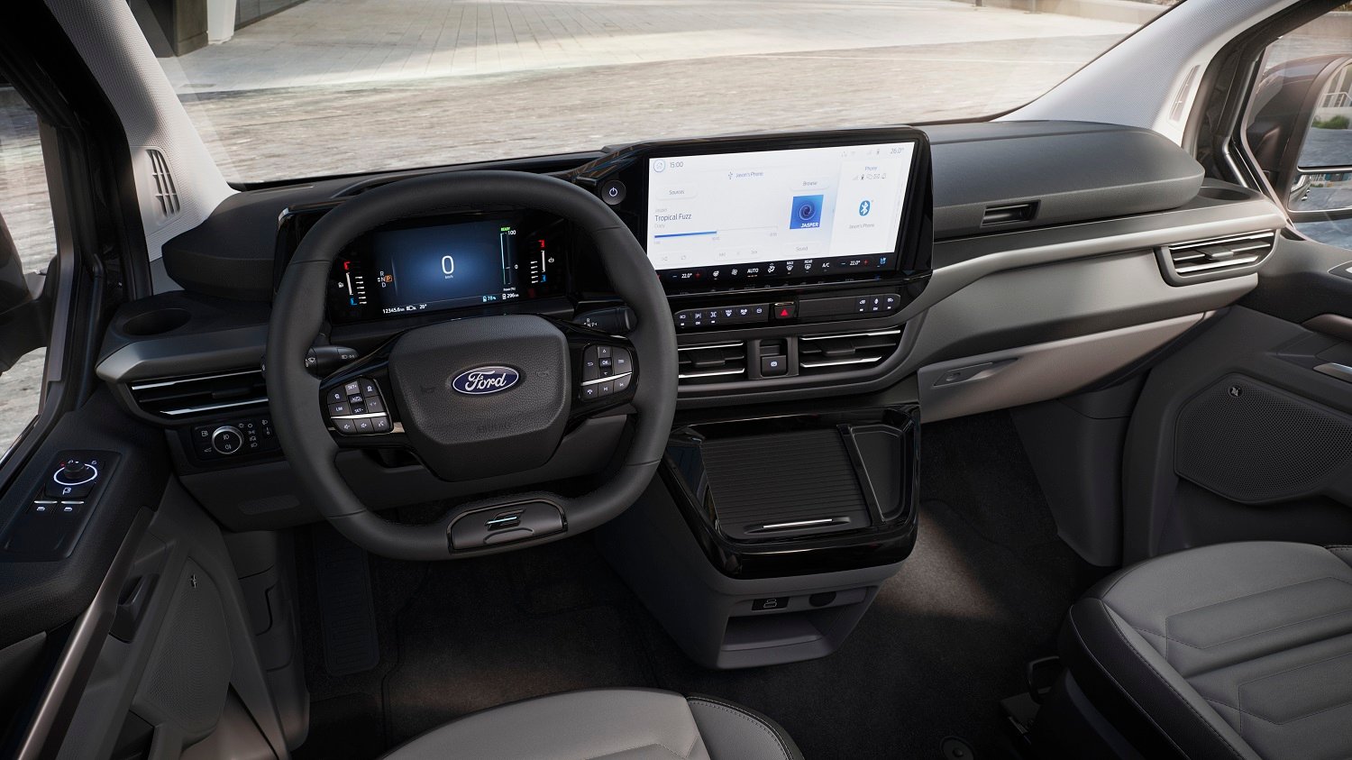 New Ford Tourneo Custom interior