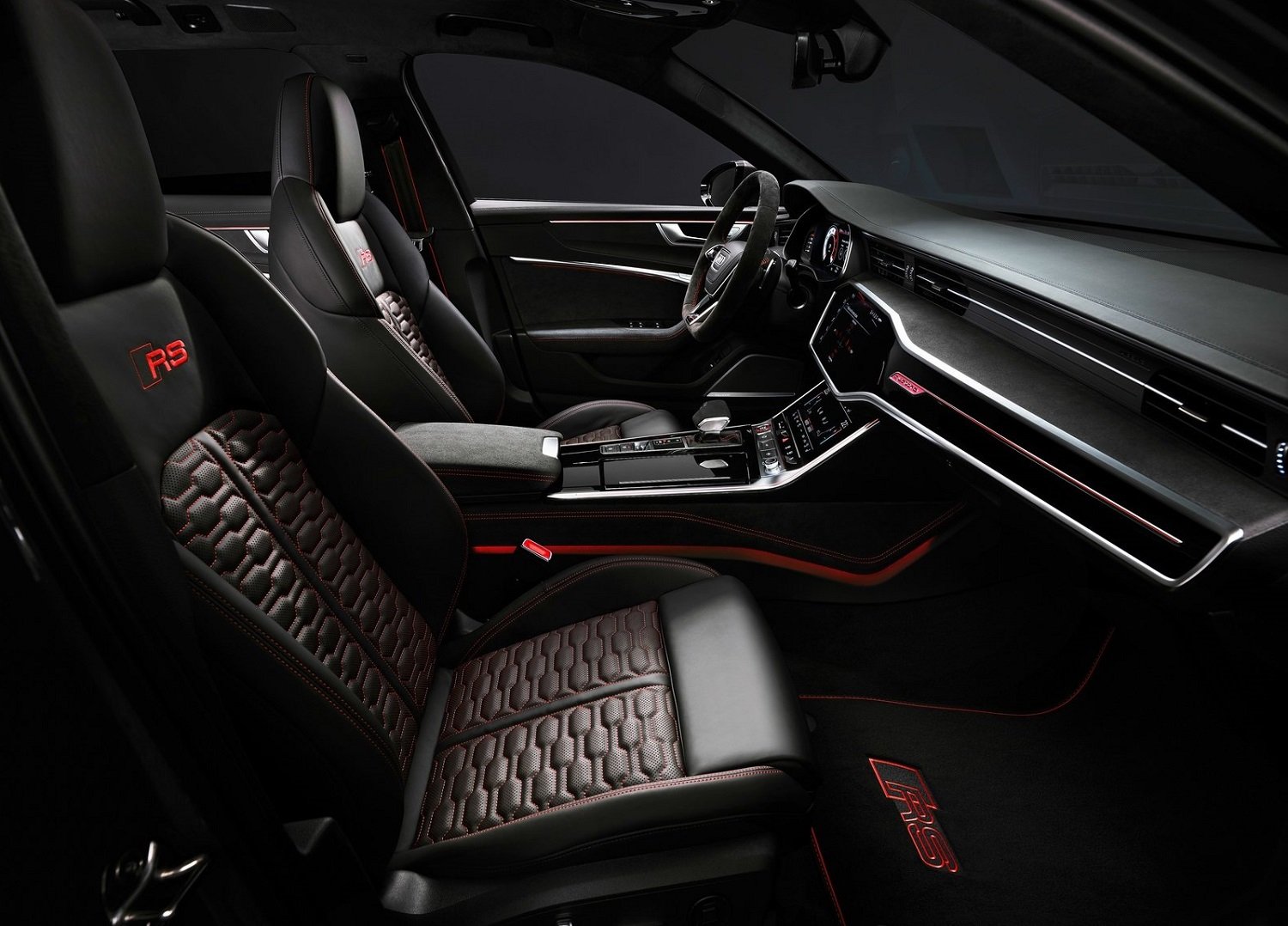Turned-up Audi RS6 and RS7 Performance revealed