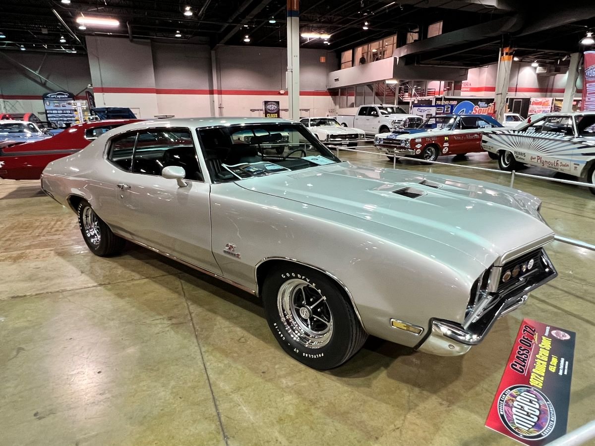 MCACN, Class of 1972 at Muscle Car and Corvette Nats, ClassicCars.com Journal