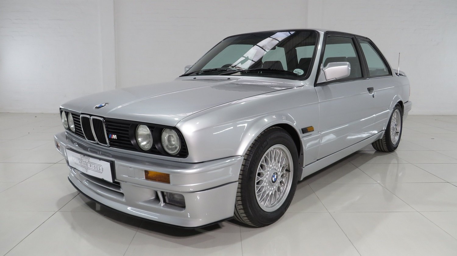 Creative Rides latest auction BMW 325iS
