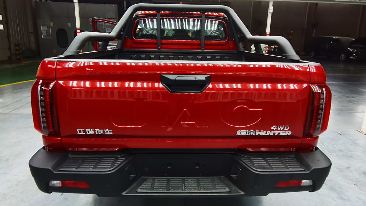 JAC electric and diesel utes from China coming to Australia