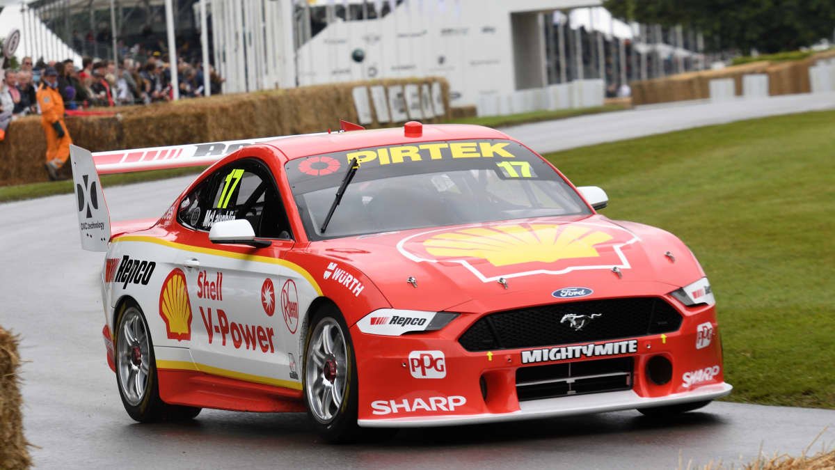 Global Ford boss takes TV talkshow host Jimmy Fallon for wild Aussie V8 Supercar ride
