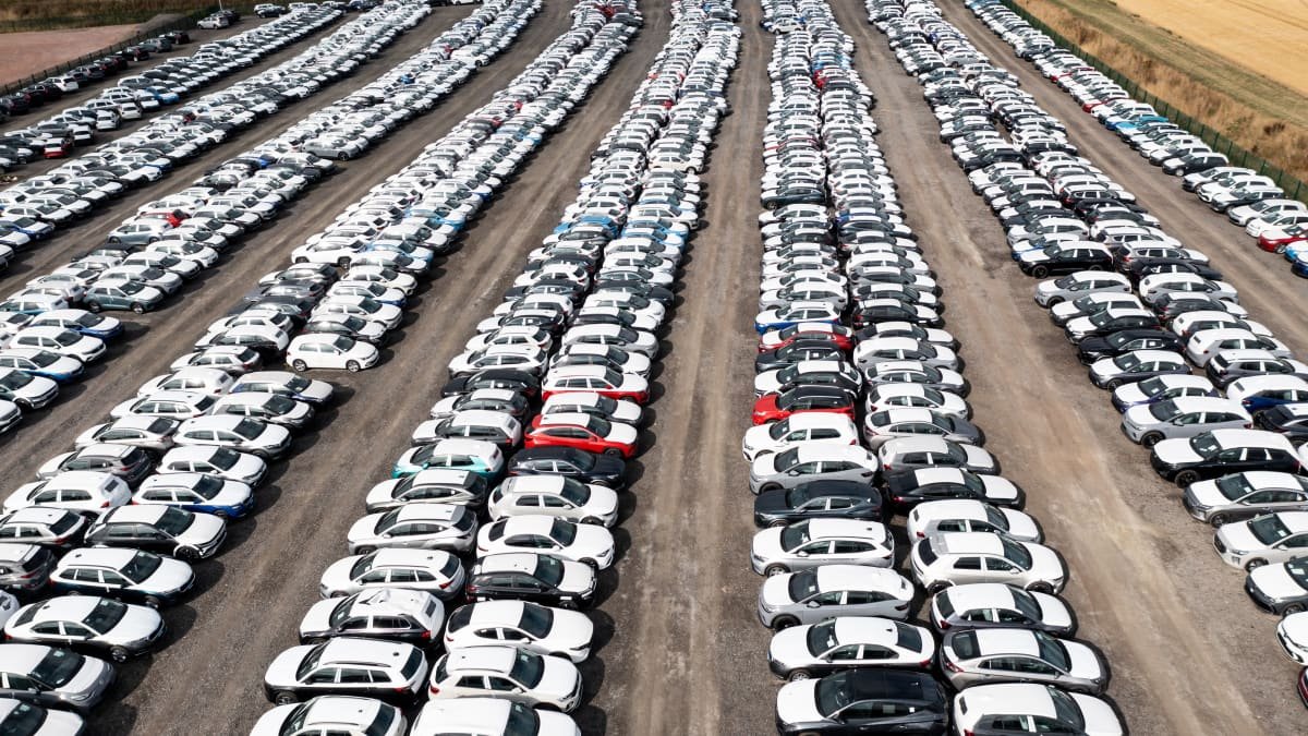 More new-car delivery delays with fresh quarantine hazard