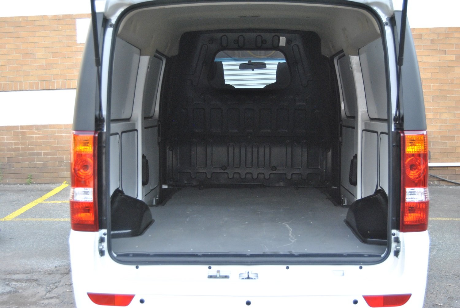 DFSK electric van road test