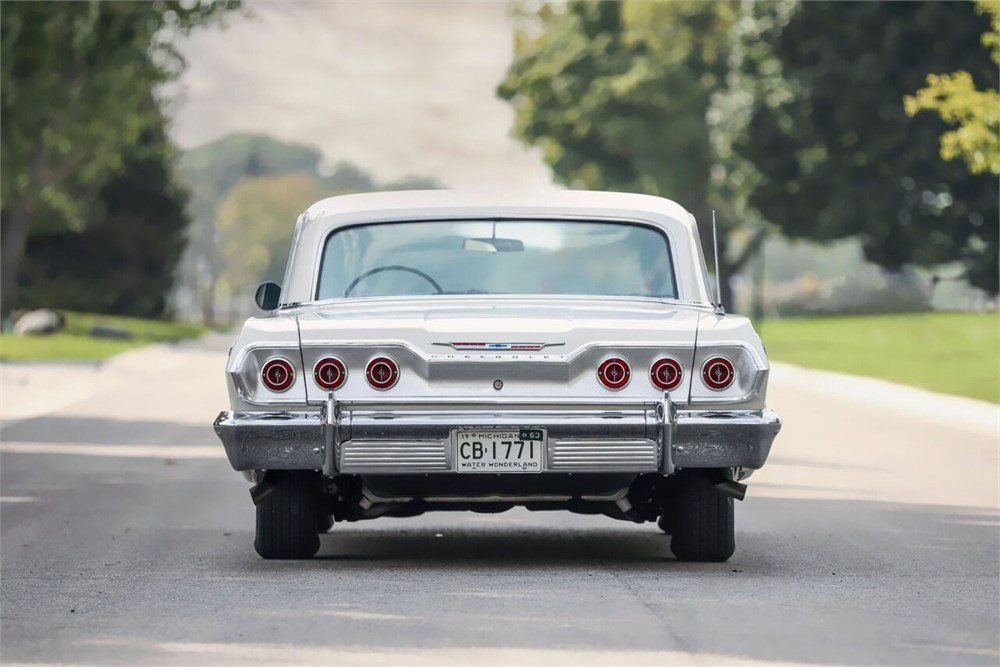 1963 Chevrolet Impala Super Sport