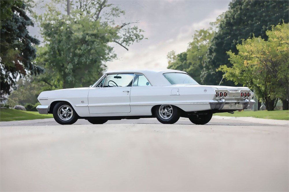1963 Chevrolet Impala Super Sport