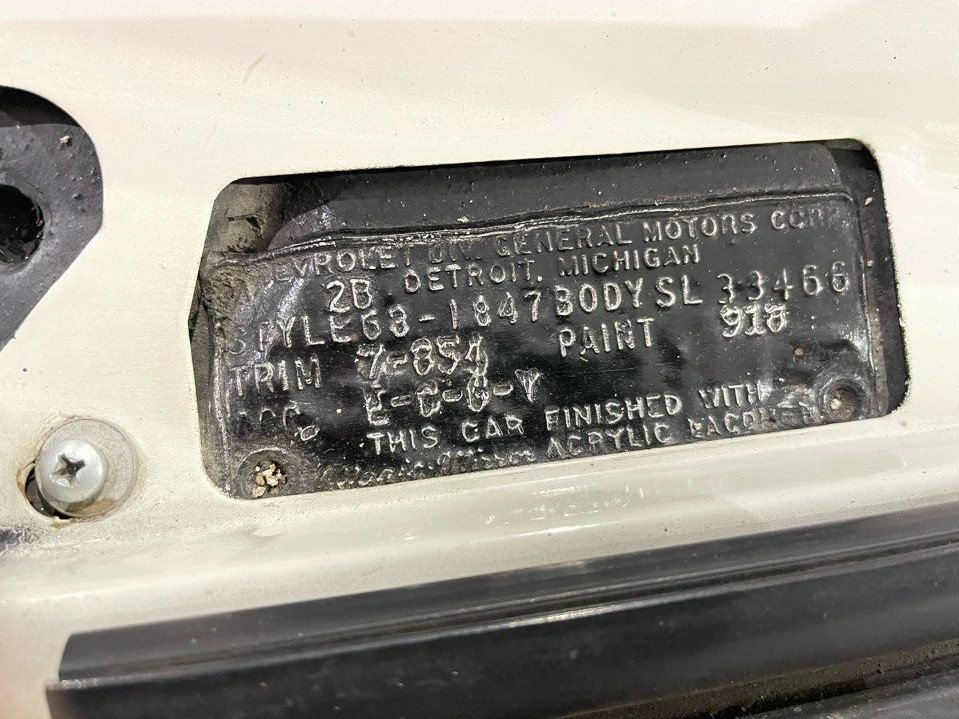 Cowl Tag