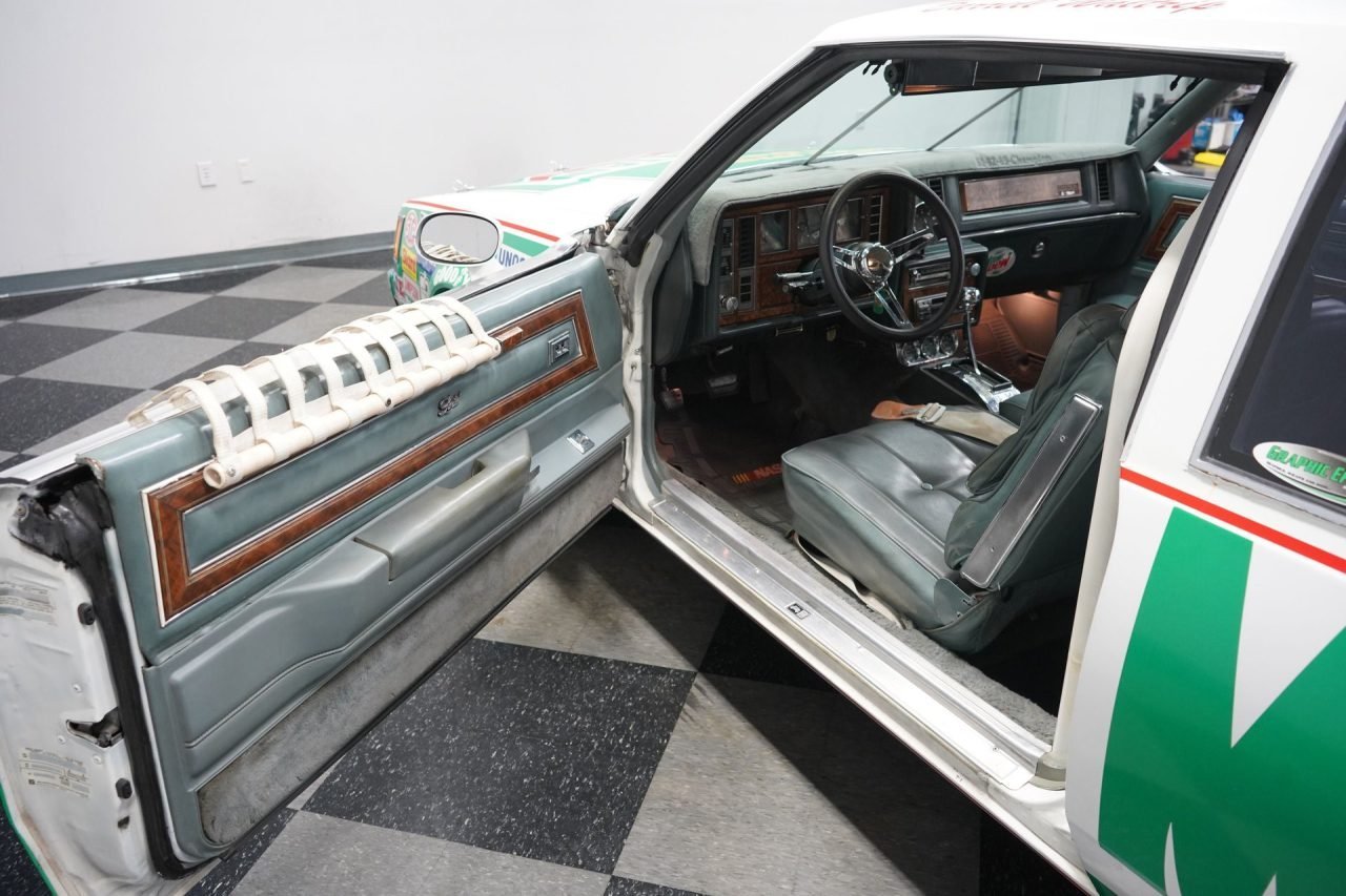1981 Buick Regal street-legal NASCAR tribute