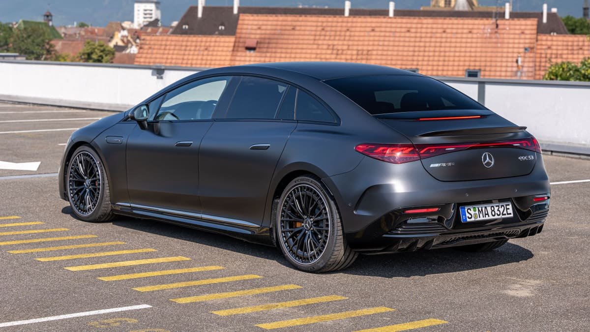 2023 Mercedes-Benz EQE price and specs