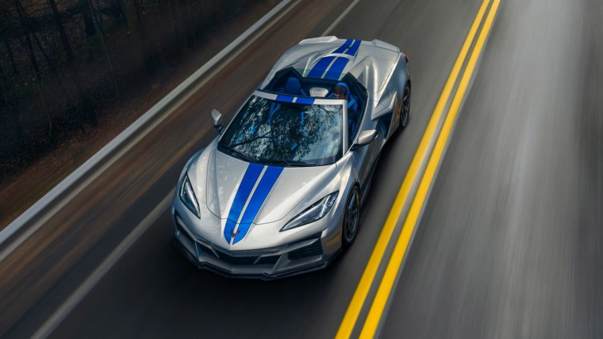 2024 Chevrolet Corvette E-Ray hybrid revealed, likely for Australia