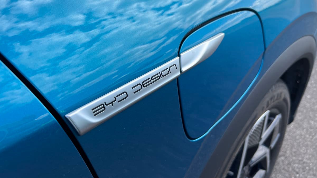 BYD distributor launching electric-car rescue charging service in Australia