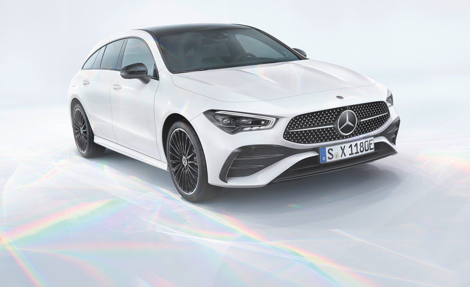 Facelifted Mercedes-Benz CLA Shooting Brake revealed