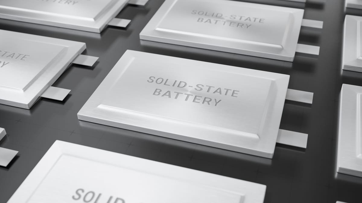 BMW testing solid-state electric-car batteries this year – report