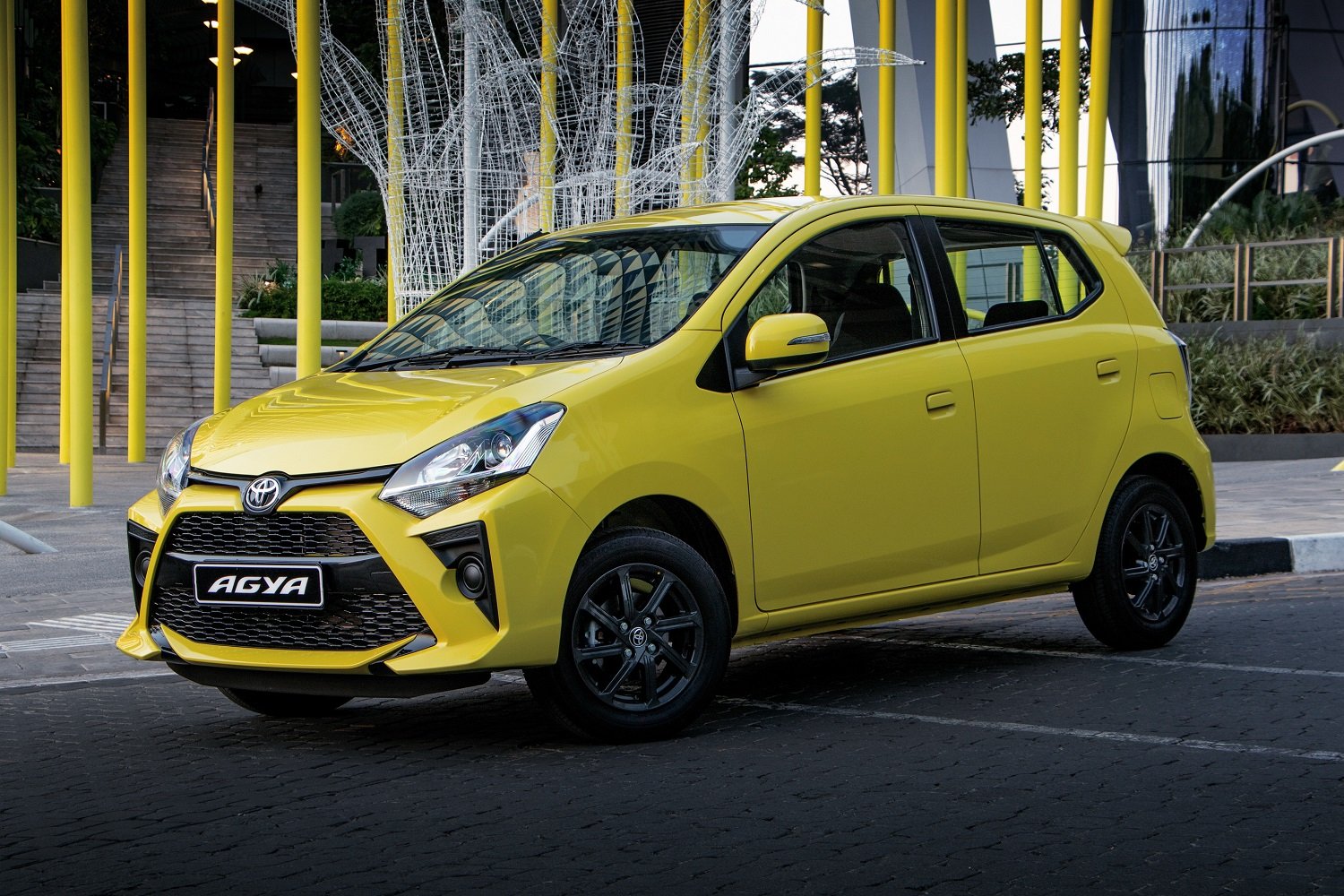 Five most fuel efficient automatic car under R250k