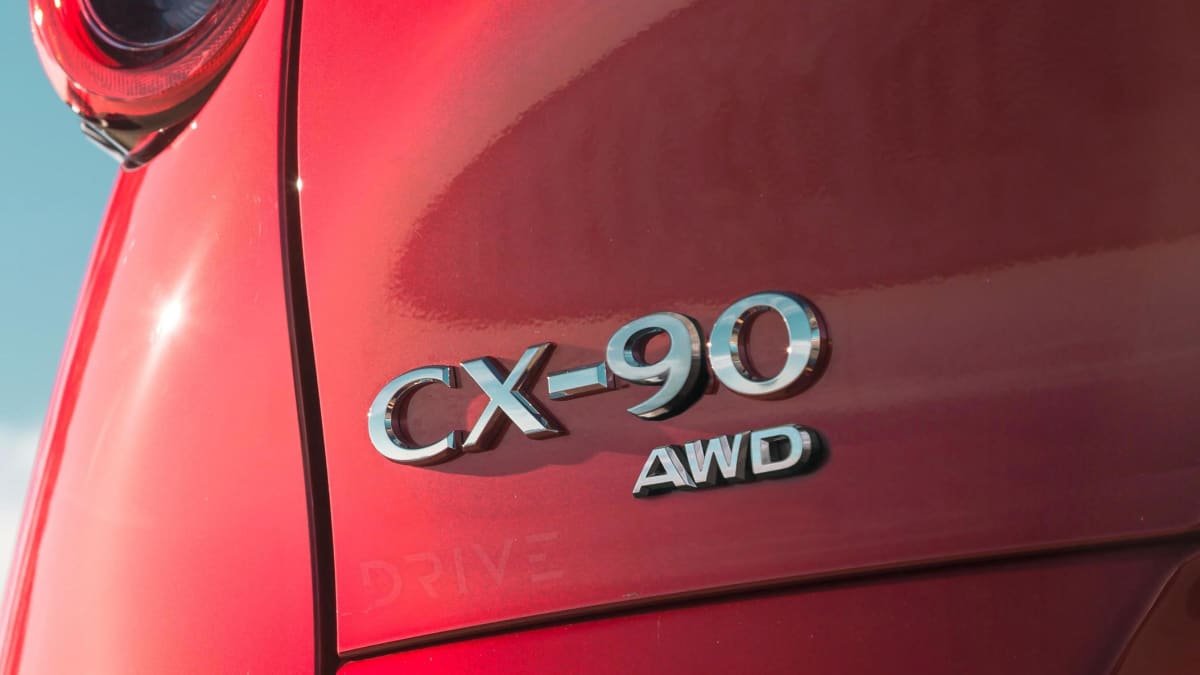 Mazda CX-9 to live on alongside new CX-90 in Australia, for now