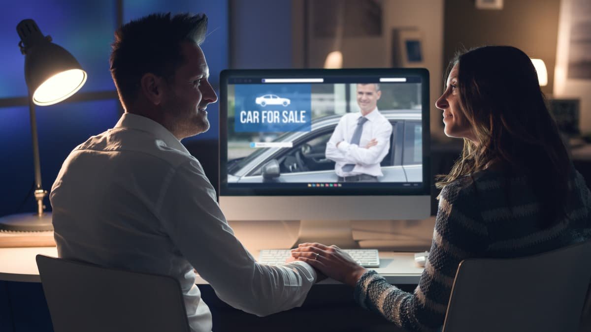 New-car transaction prices hit record highs as discounts disappeared during pandemic
