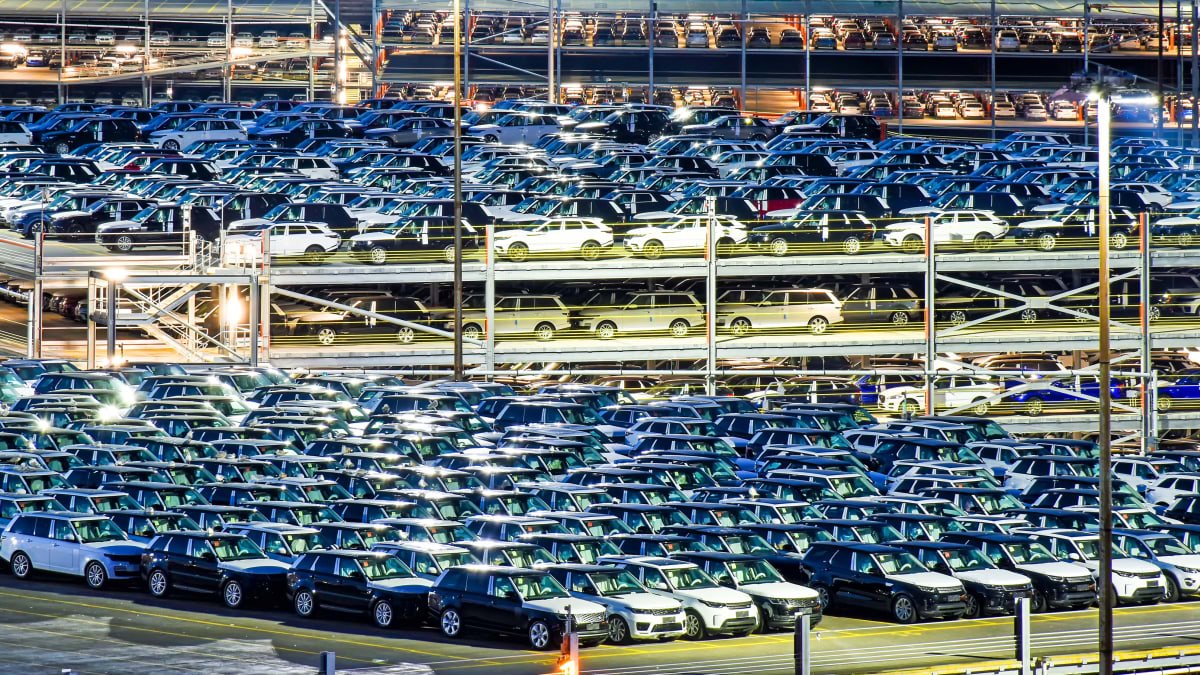 VFACTS March 2023: New-car sales slow amid biosecurity delays, Toyota hit hard