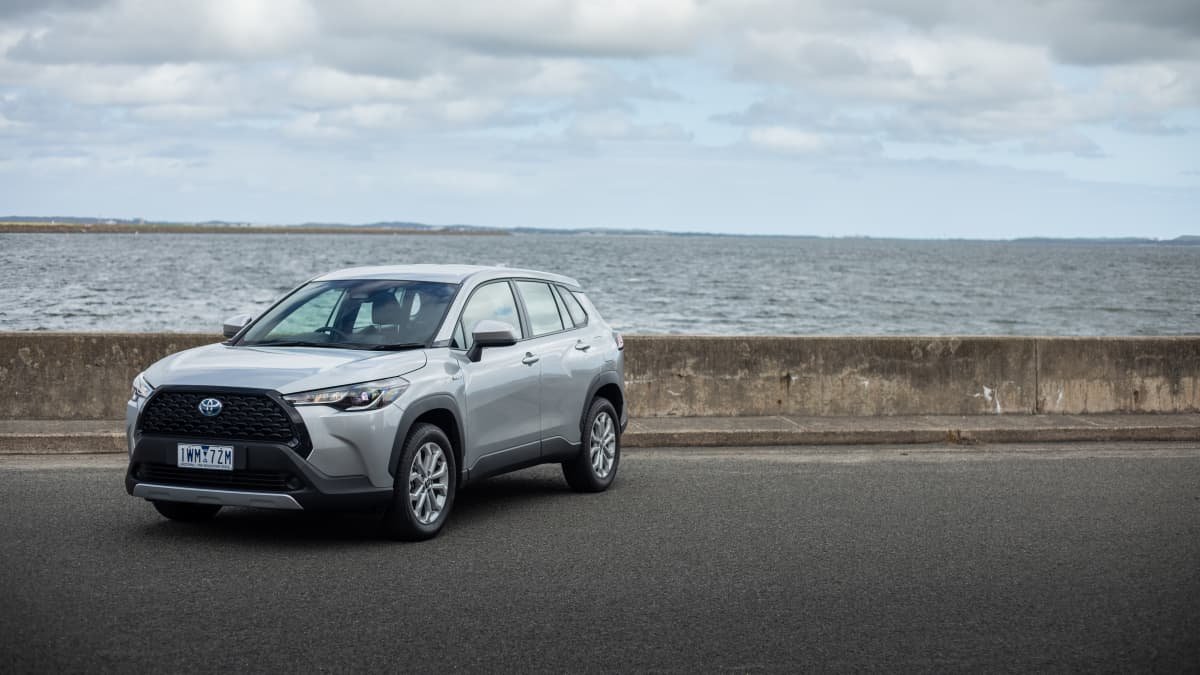 2022 Mazda CX-30 G20 Pure vs Toyota Corolla Cross GX comparison