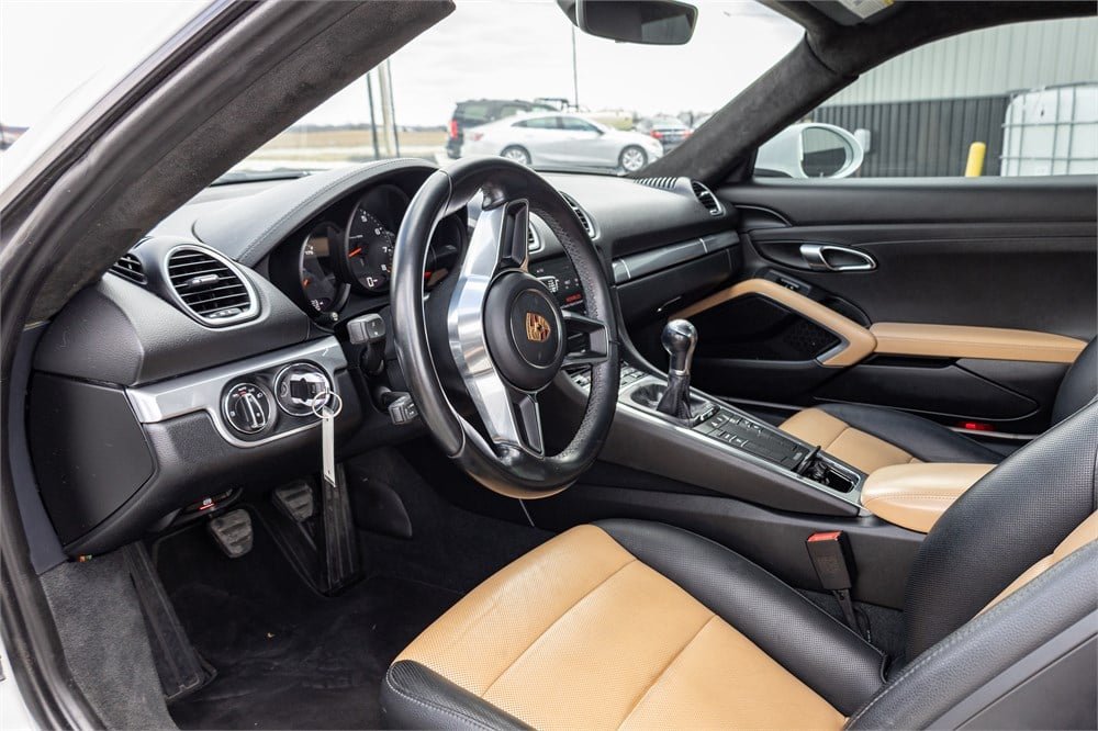 2018 Porsche 718 Cayman
