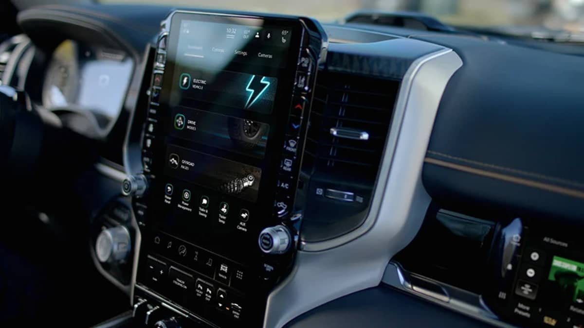 2025 Ram 1500 REV electric pick-up unveiled