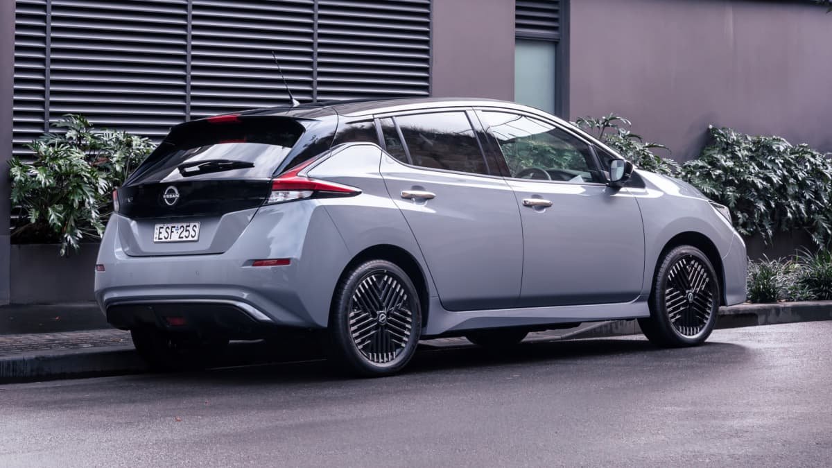 Nissan Leaf sales hit reverse four years in a row despite electric-car boom