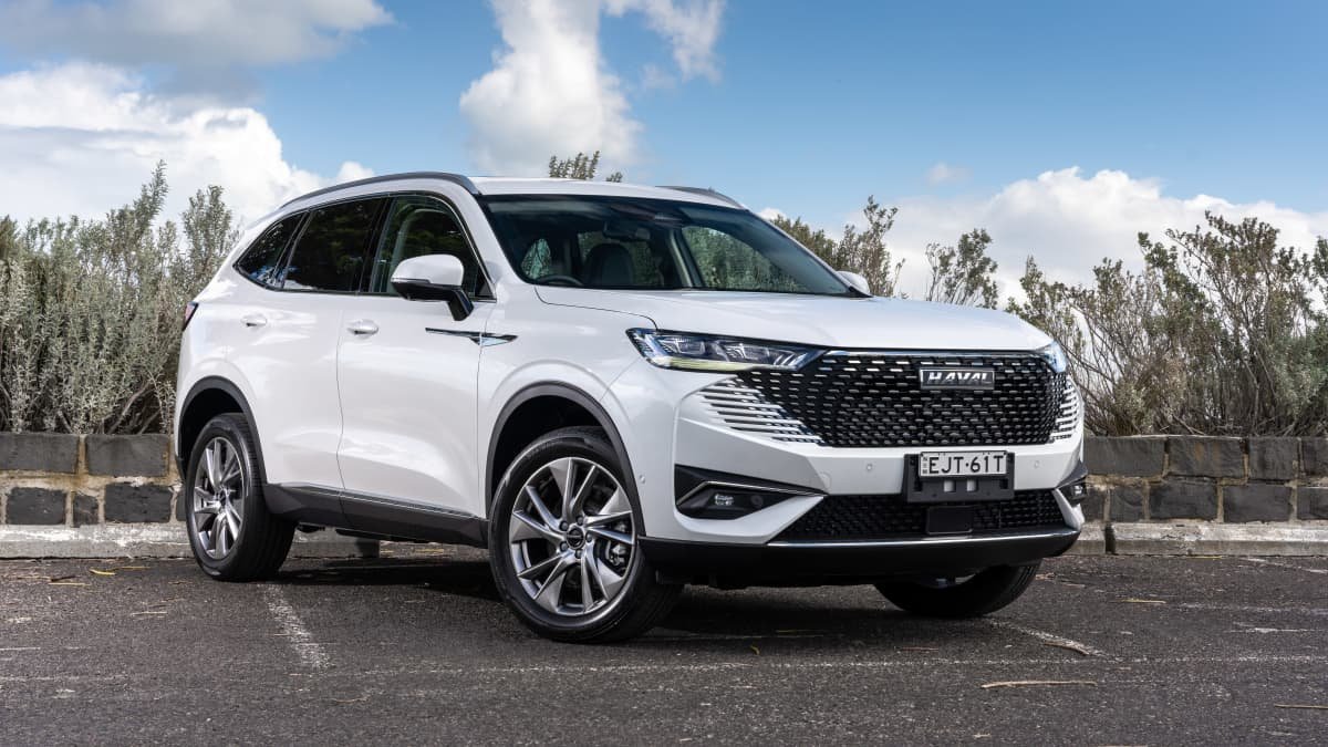 2023 Haval H6 Hybrid v 2023 Haval Jolion Hybrid