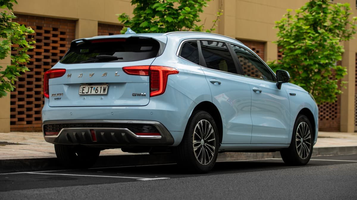 Cheaper 2023 GWM Haval Jolion Lux Hybrid on sale now
