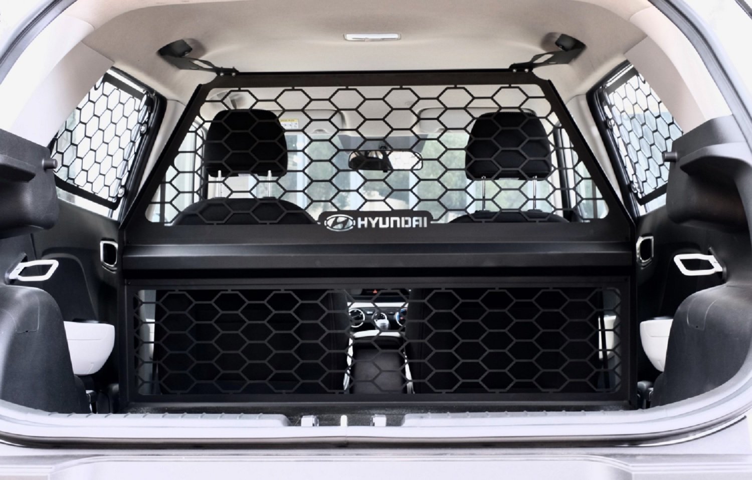 Load lugging Hyundai Venue Cargo price South Africa