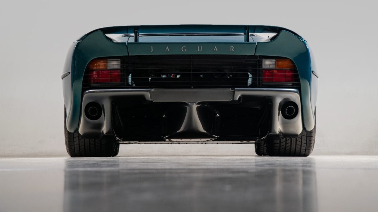 1994 Jaguar XJ220