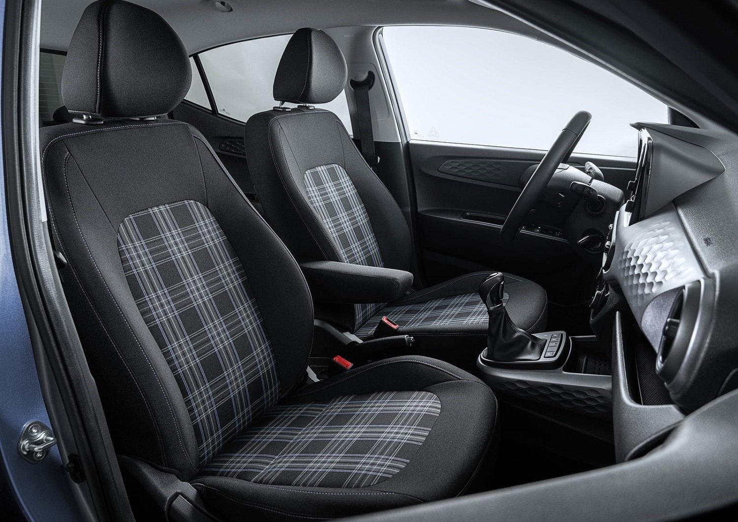 Hyundai updates i10 in Europe