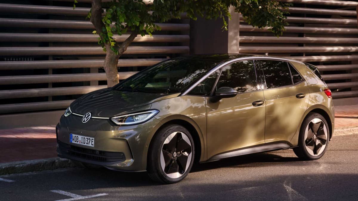 2024 Volkswagen ID.3 facelift unveiled, due in Australia next year