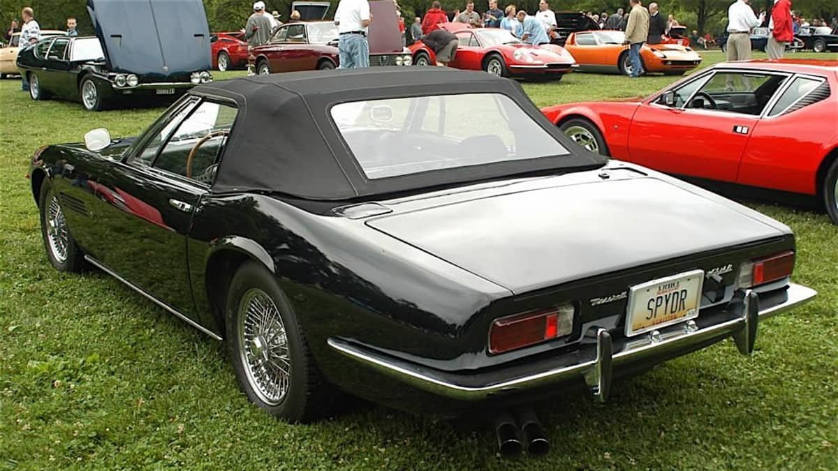 Pop star sues dealer for $US1 million over allegedly fake Maserati – report