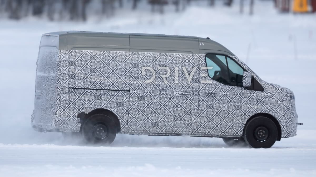 Renault Master to continue in current guise in Australia, new model on horizon in Europe