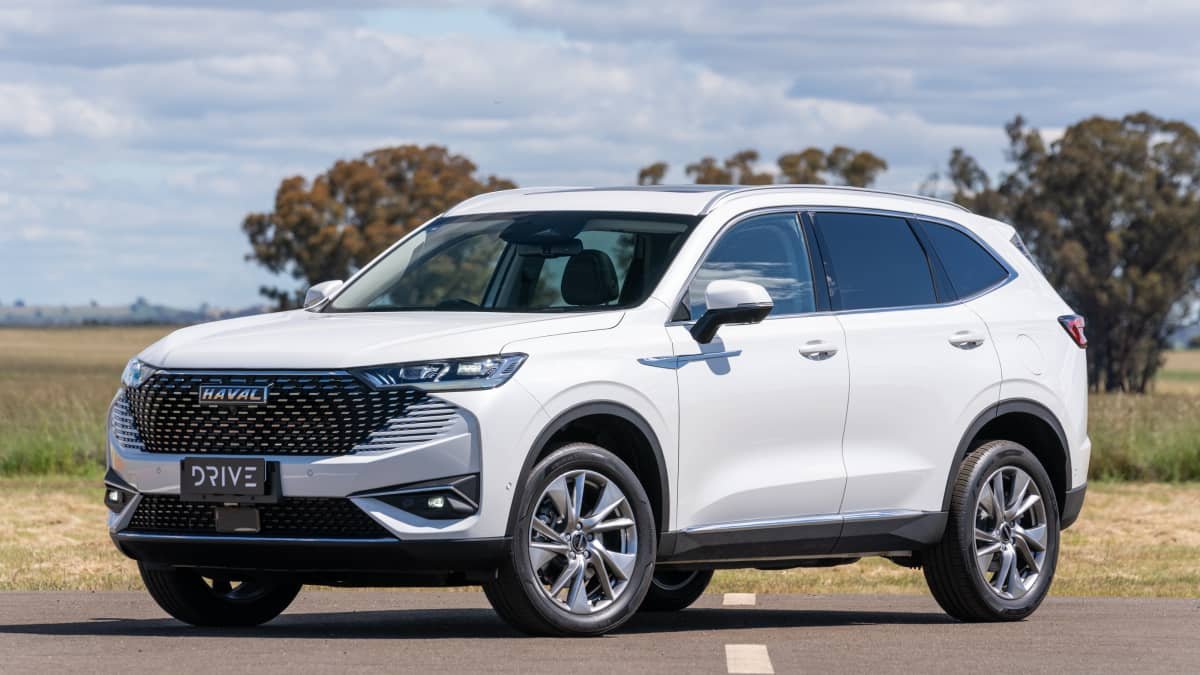 Toyota RAV4 Hybrid rivals with shorter wait times