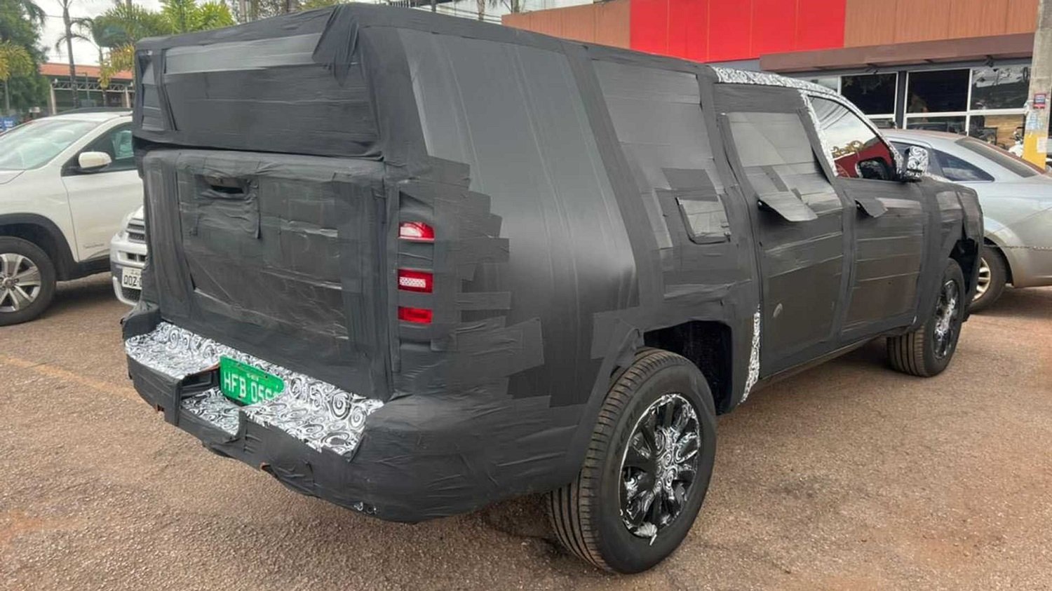 Ram 1200 drops more disguise in new teasers