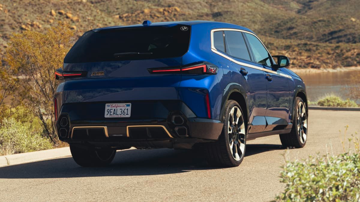 Overseas media slam new BMW XM plug-in hybrid performance SUV