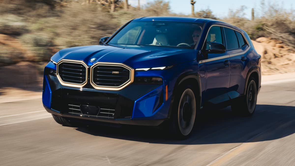 Overseas media slam new BMW XM plug-in hybrid performance SUV