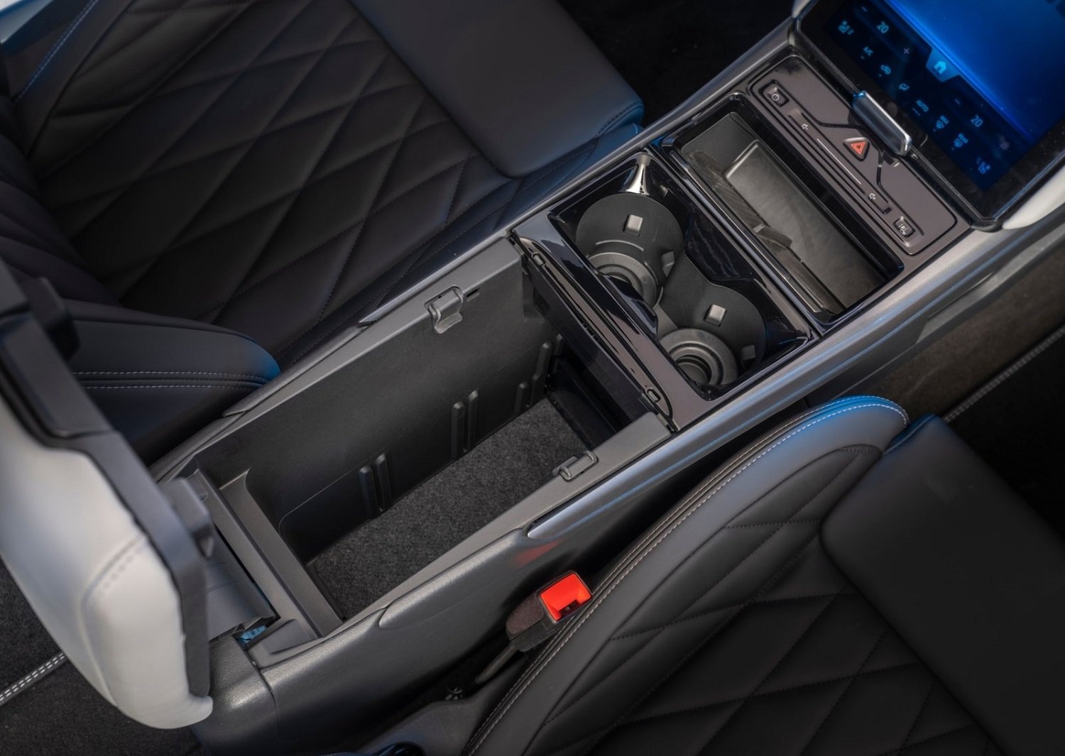 New Ford Explorer EV revealed