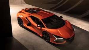 The 2024 Lamborghini Revuelto from above