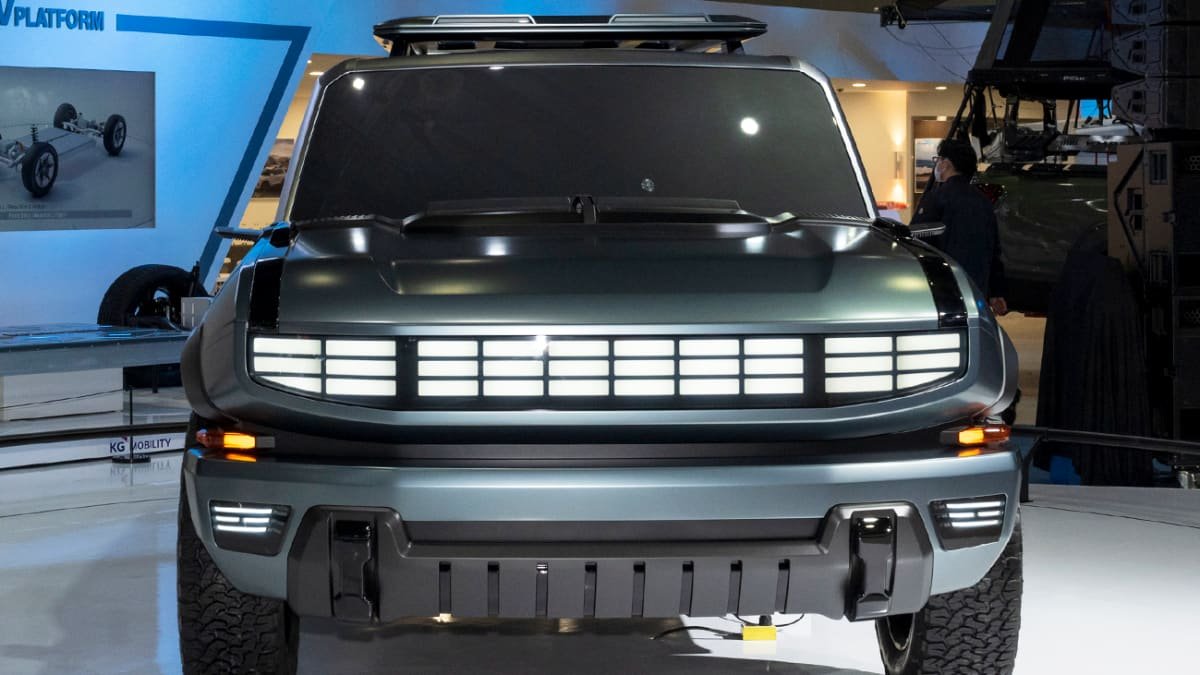 SsangYong Torres ute among new three electric concepts