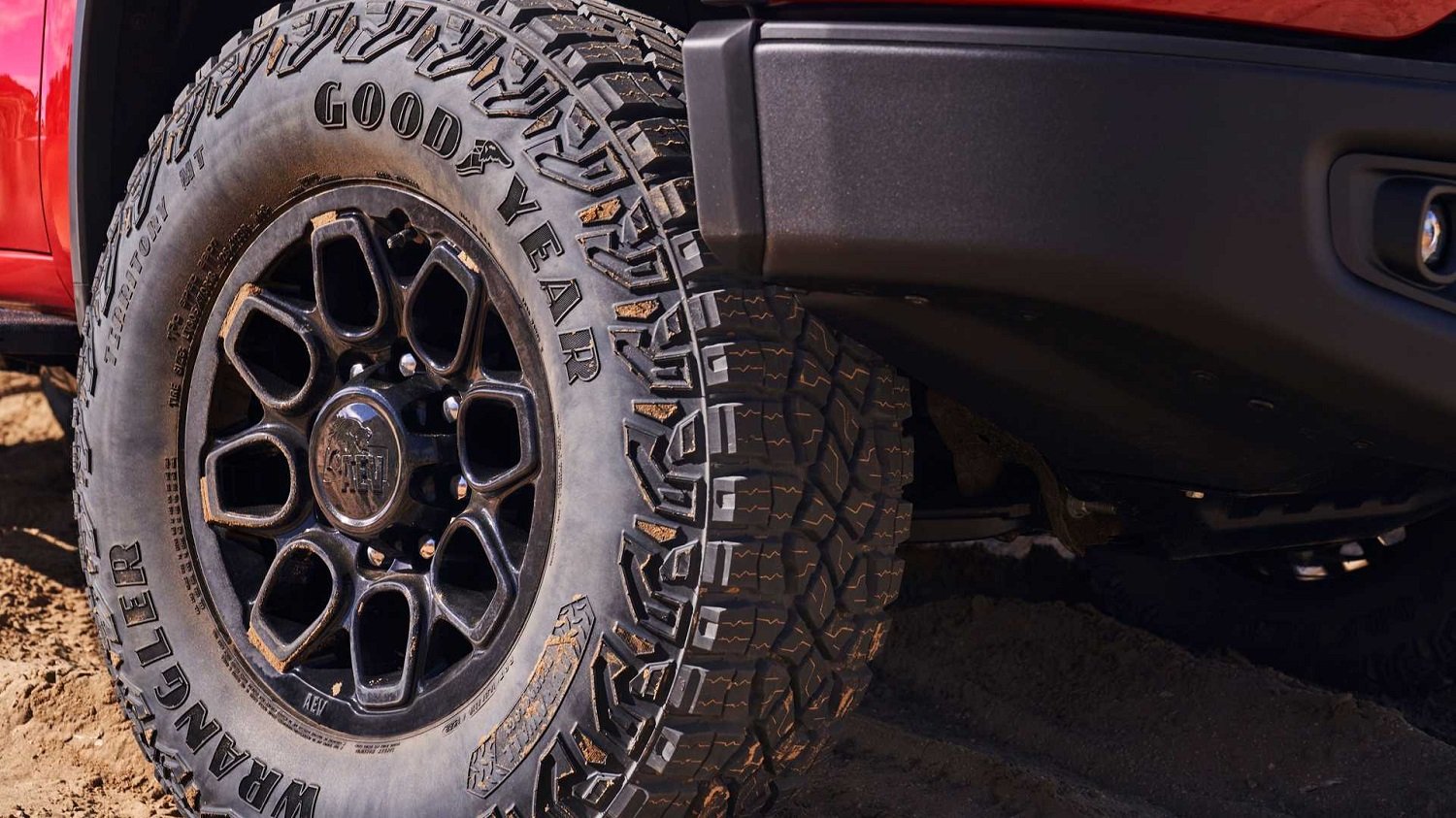 Chevrolet has revealed the all-new Silverado 2500 HD ZR2 Bison