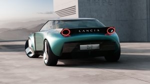 A rear 3/4 view of the Lancia Pu+Ra HPE concept