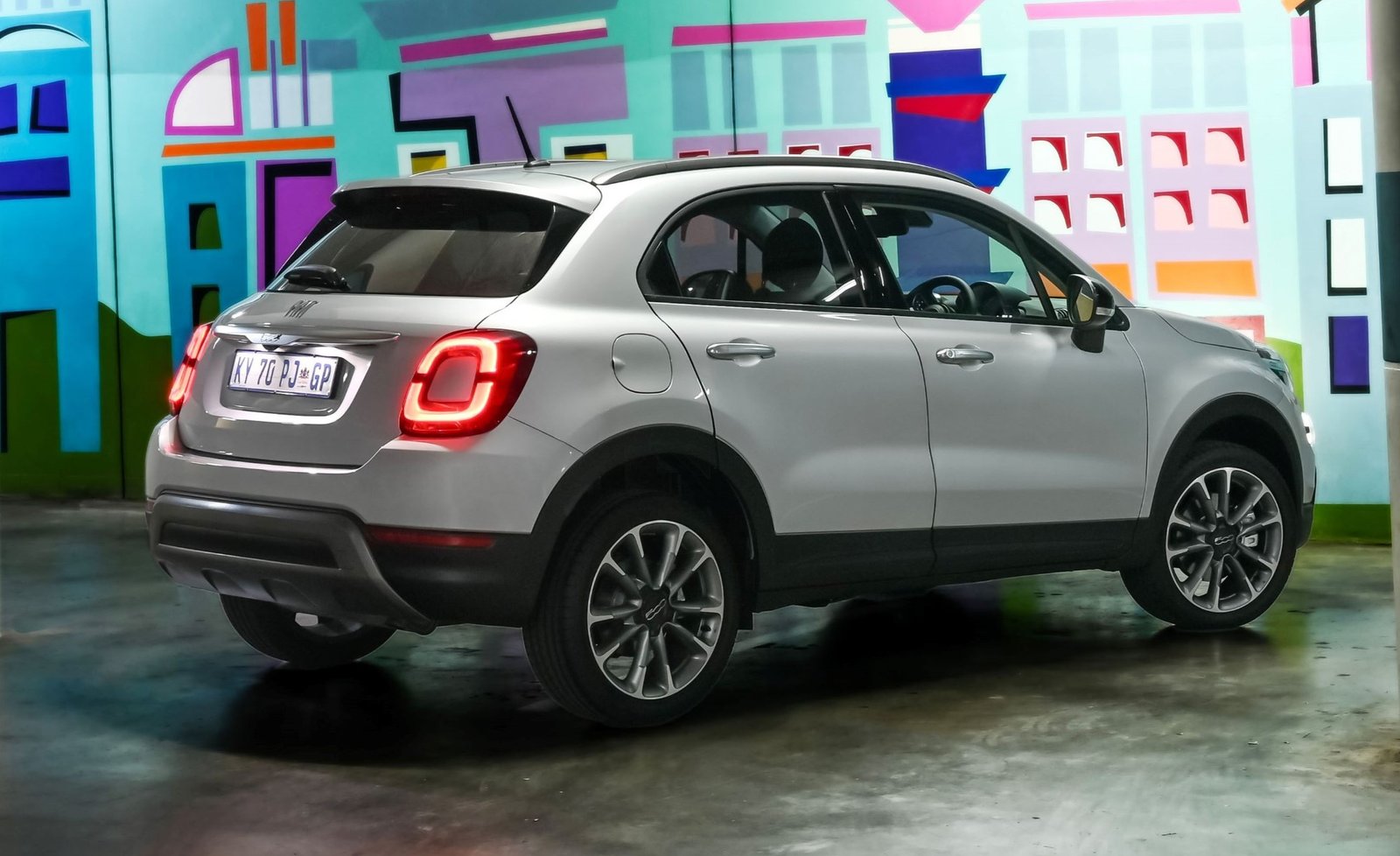 Fiat 500X Cross exterior