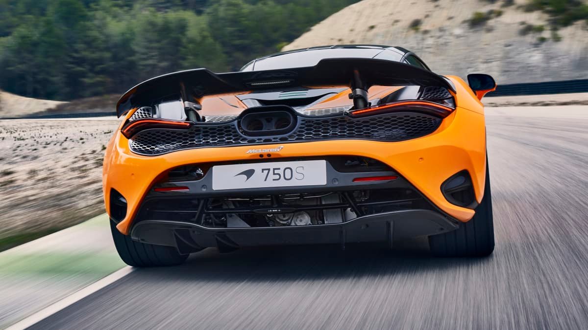2024 McLaren 750S supercar unveiled with more V8 power, priced for Australia
