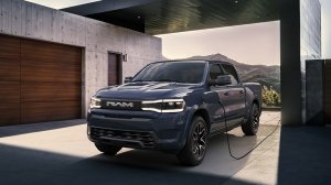 Front 3/4 view of the 2025 Ram 1500 REV