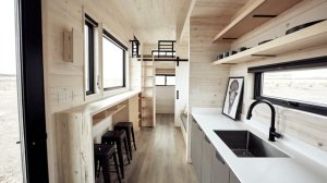 Inside the The Land Ark Drake