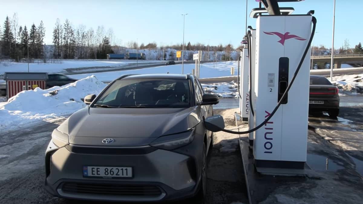 Toyota BZ4X electric SUV to get driving range boost after falling short in endurance test