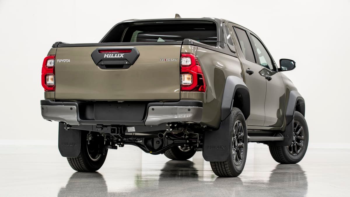 2024 Toyota HiLux and Fortuner to receive hybrid power – report