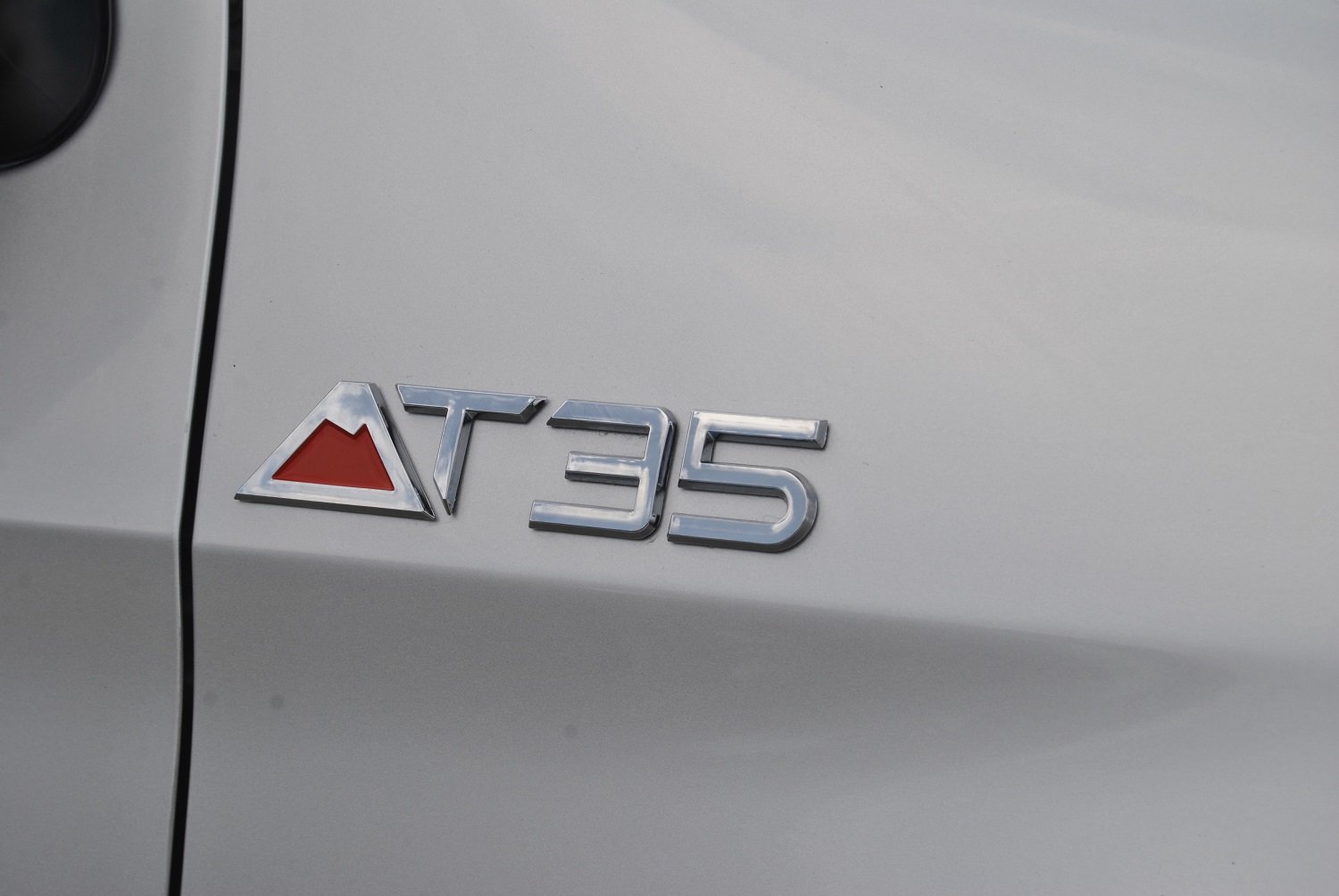 Isuzu D-Max AT35 debuts for South Africa at Nampo