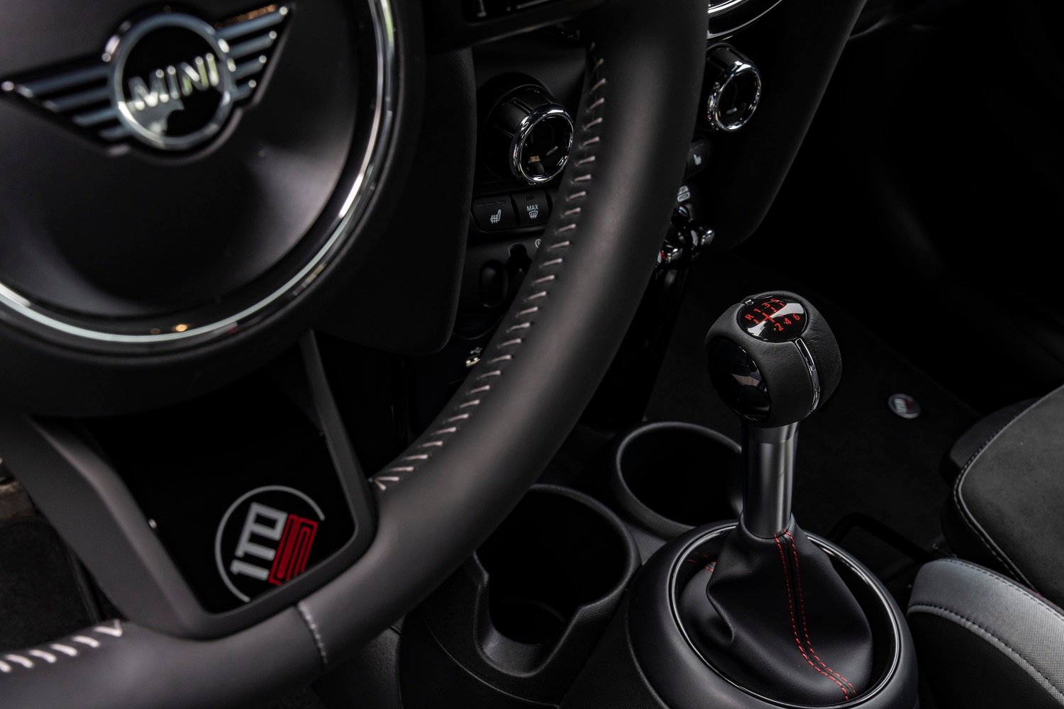 Manual gearbox departs in limited run Mini John Cooper Works 1to6